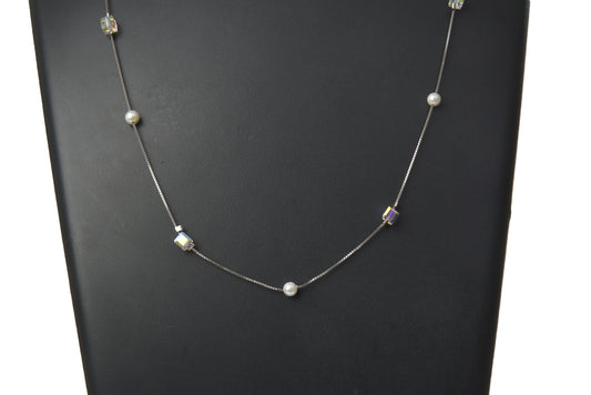 Crystal Pearl Necklace