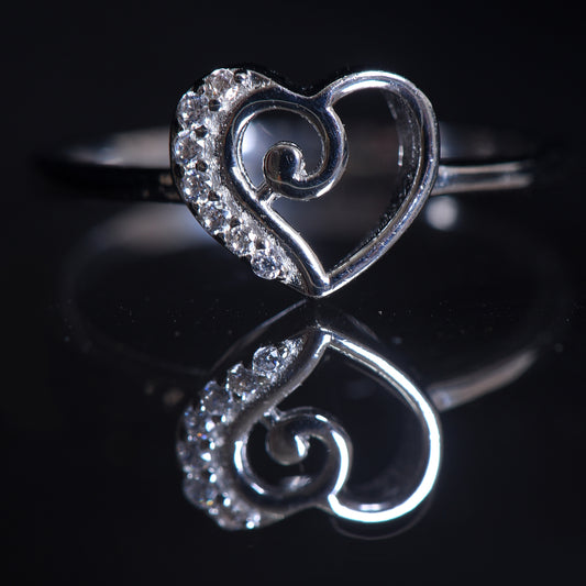 925 sterling silver heart shaped ring for women